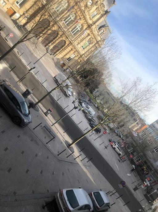 Tres Belle Appartement Plein Centre Ville Туркоан Екстериор снимка